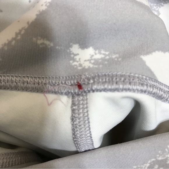 Wunder Under Hi-Rise Tight 25" Full-On Luxtreme Size 2 - Picture 14 of 16